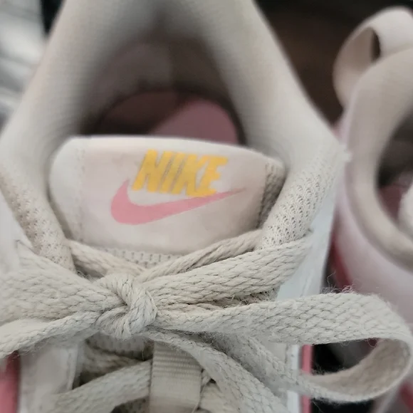 Nike Pink and White Classic Sneakers 5.5Y - Picture 2 of 14
